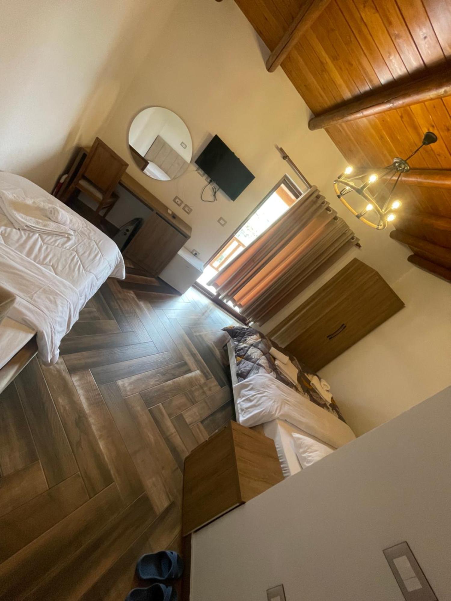 Guest House Bracaj Zhaban Exterior foto